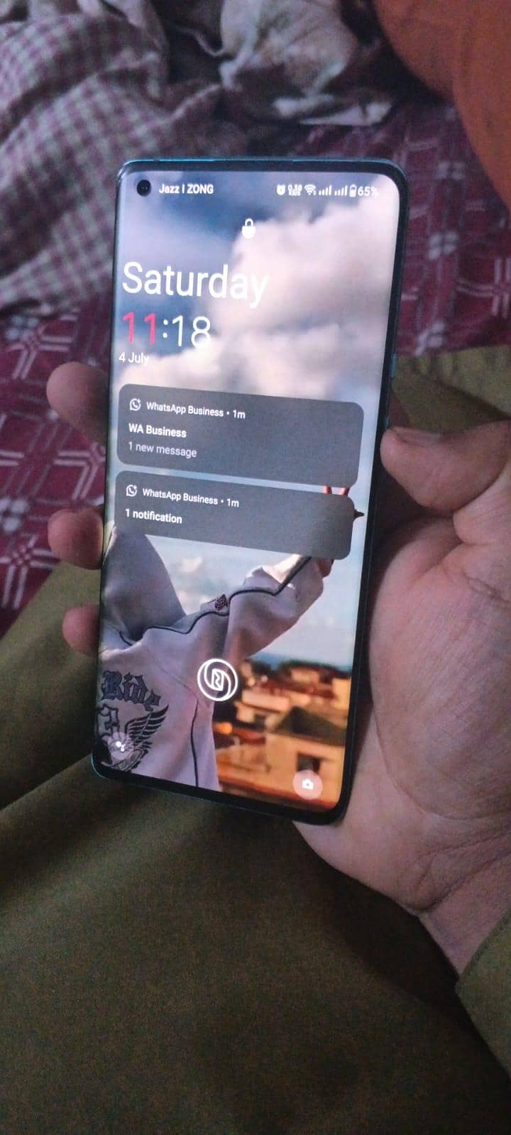 One plus 8 pro 6