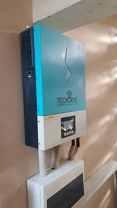 4.2kw Techorse solar inverter and 2 batteries for sale