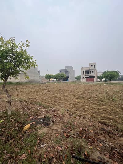 29 MARLA MOST BEAUTIFUL PRIME LOCATION RESIDENTIAL PLOT FOR SALE IN NEW LAHORE CITY PHASE 2 B Block