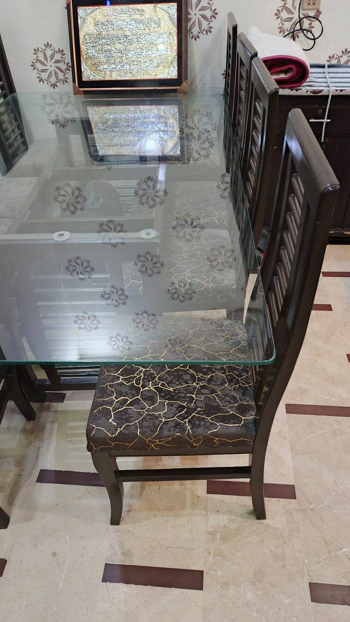 Dining table set with chairs 0