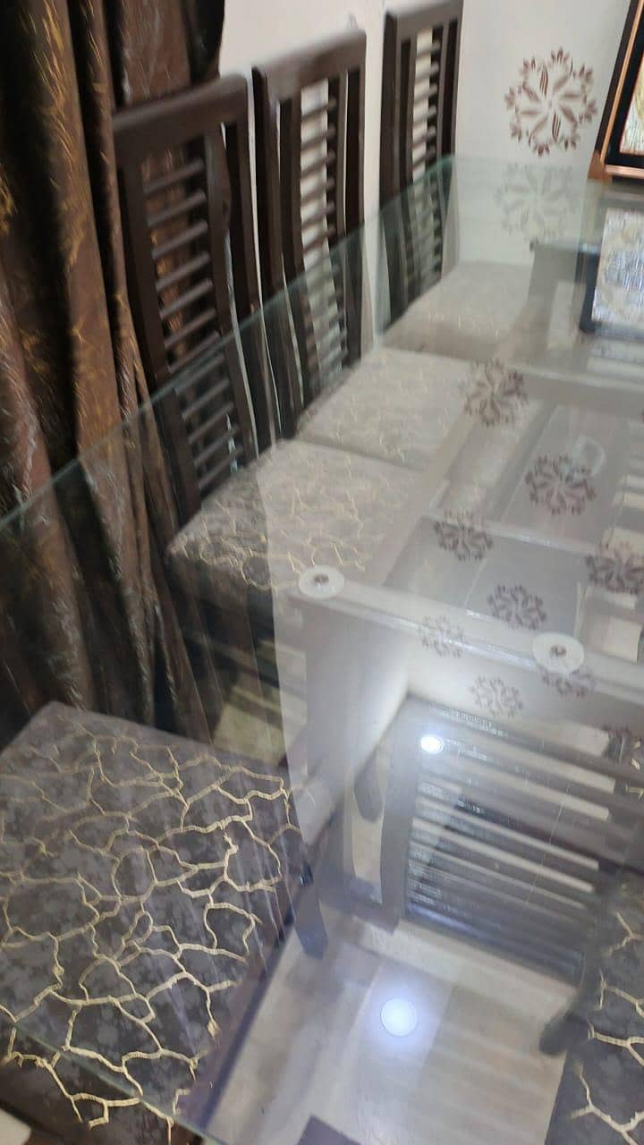 Dining table set with chairs 2