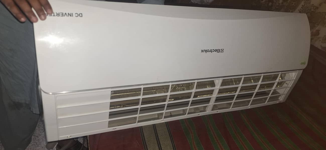 ELECTROLUX DC INCVERTOR SPLIT AC 2