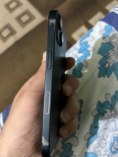 Apple iPhone 13 jv