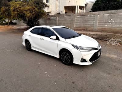 Toyota Altis Grande 2025