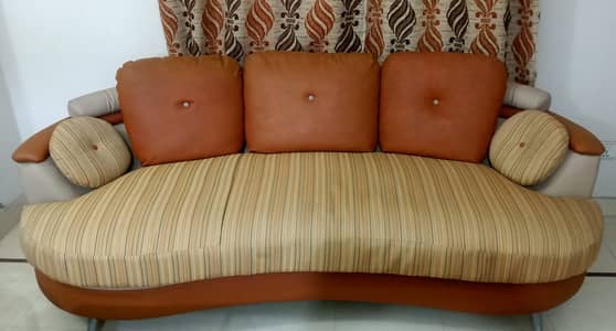 5 Seater Sofe with Ottoman