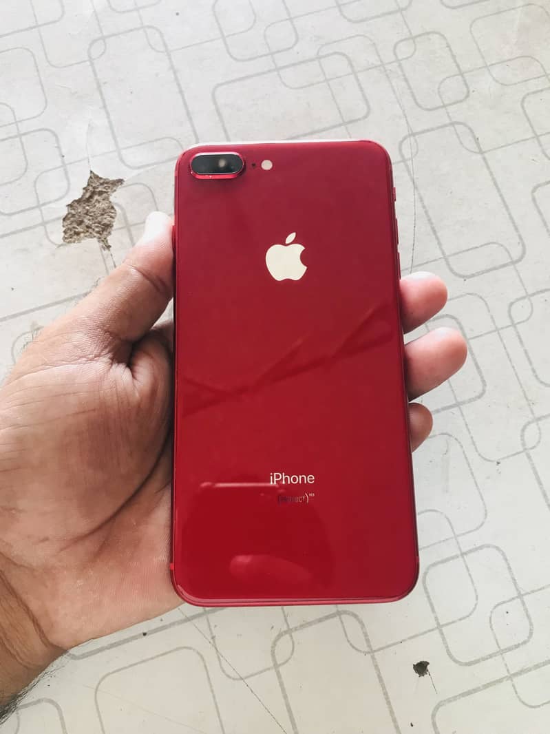 Apple iPhone 8 Plus 2