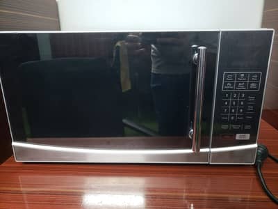 Digital Microwave Oven, Used, Good Condition