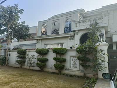 37 MARLA HOUSE IN CANTT ROSE LANE