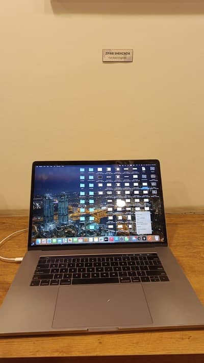 Macbook