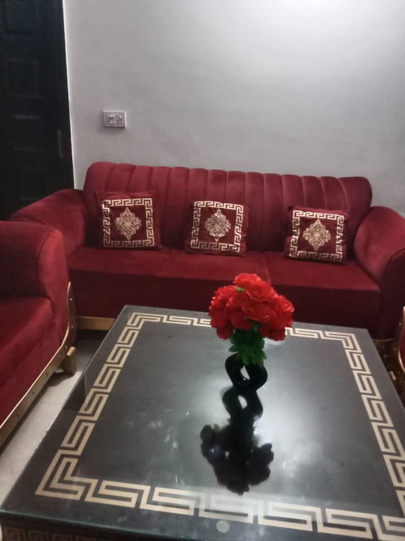Modern Sofa Set 1