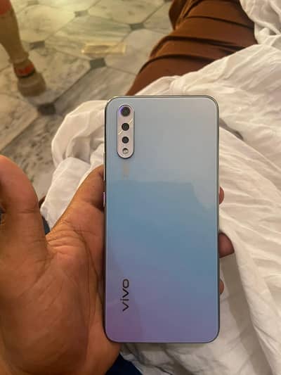 Vivo S1