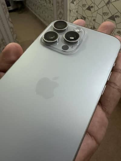 iPhone 15 Pro Max 256gb