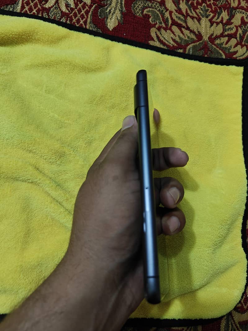 Google Pixel 7 5
