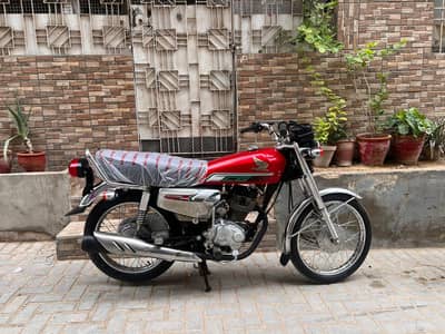 Honda 125 self start 2023 model special edition
