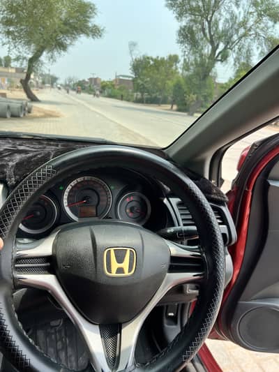 Honda City 2011