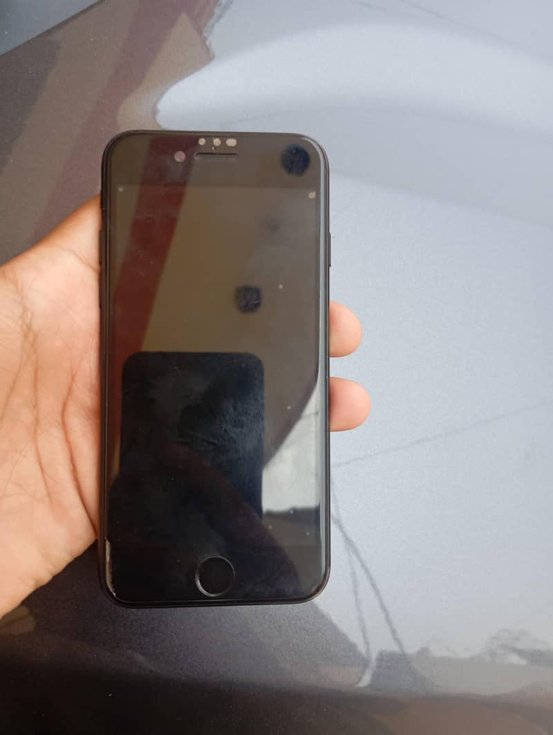 iPhone 7 2