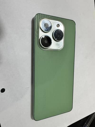 TECHNO Spark 20 pro