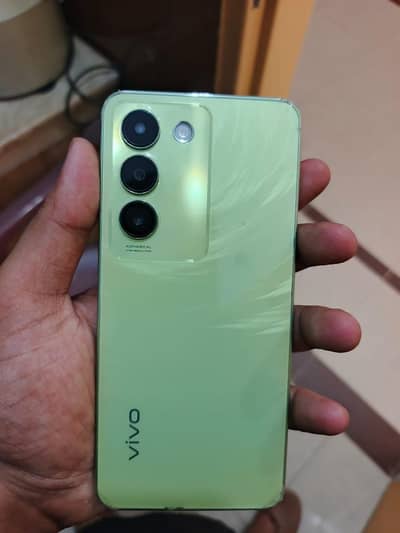 Vivo Y100