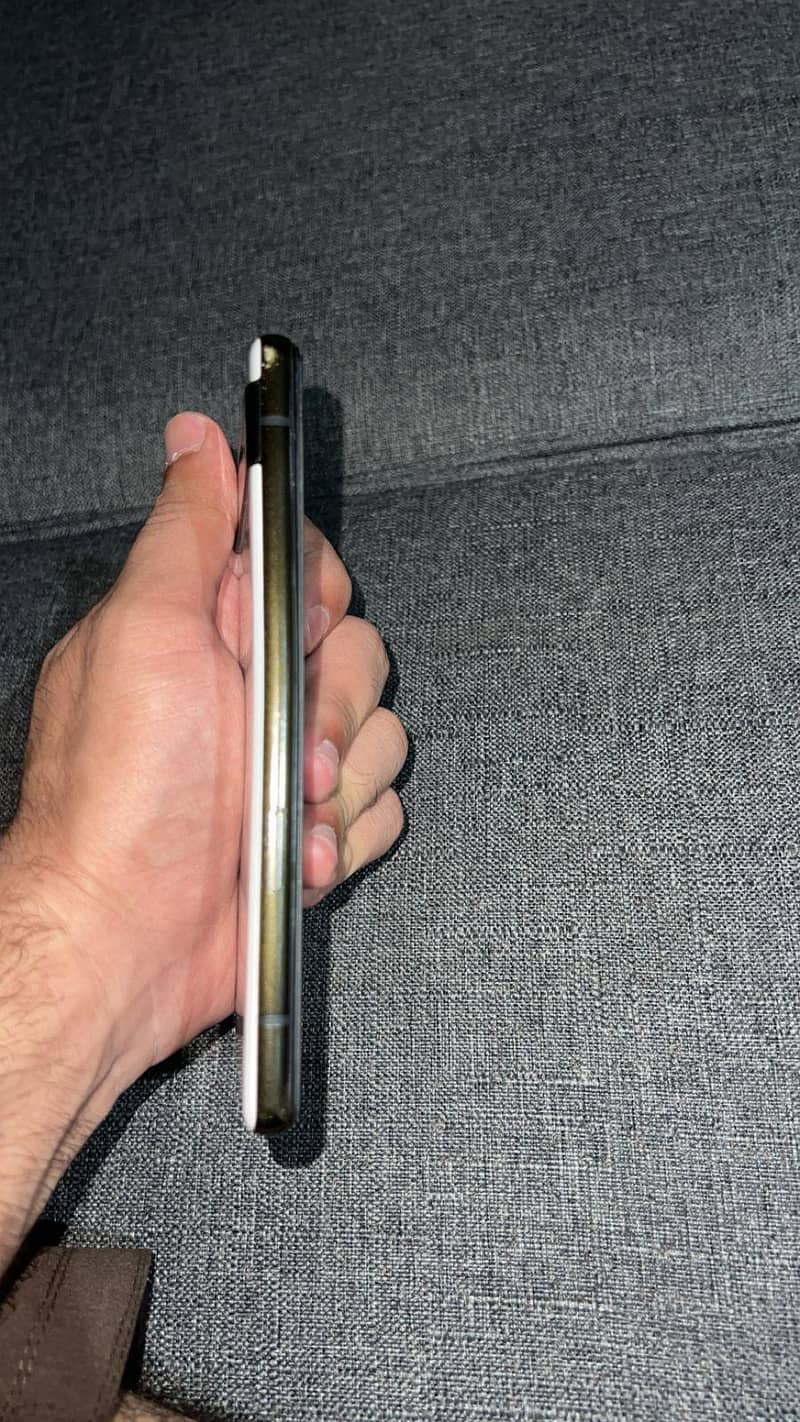 Google Pixel 6a 1