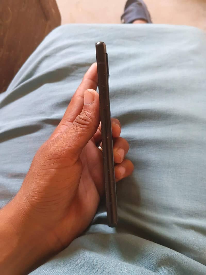 Google Pixel 6a 4