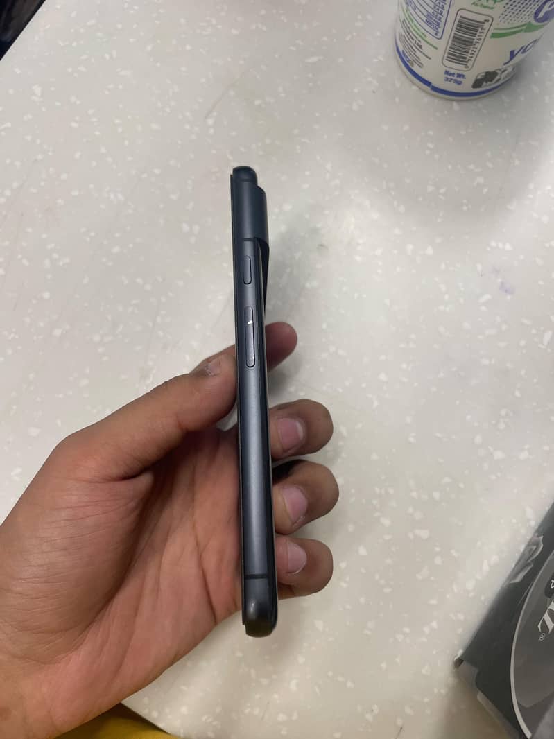Google Pixel 8 2