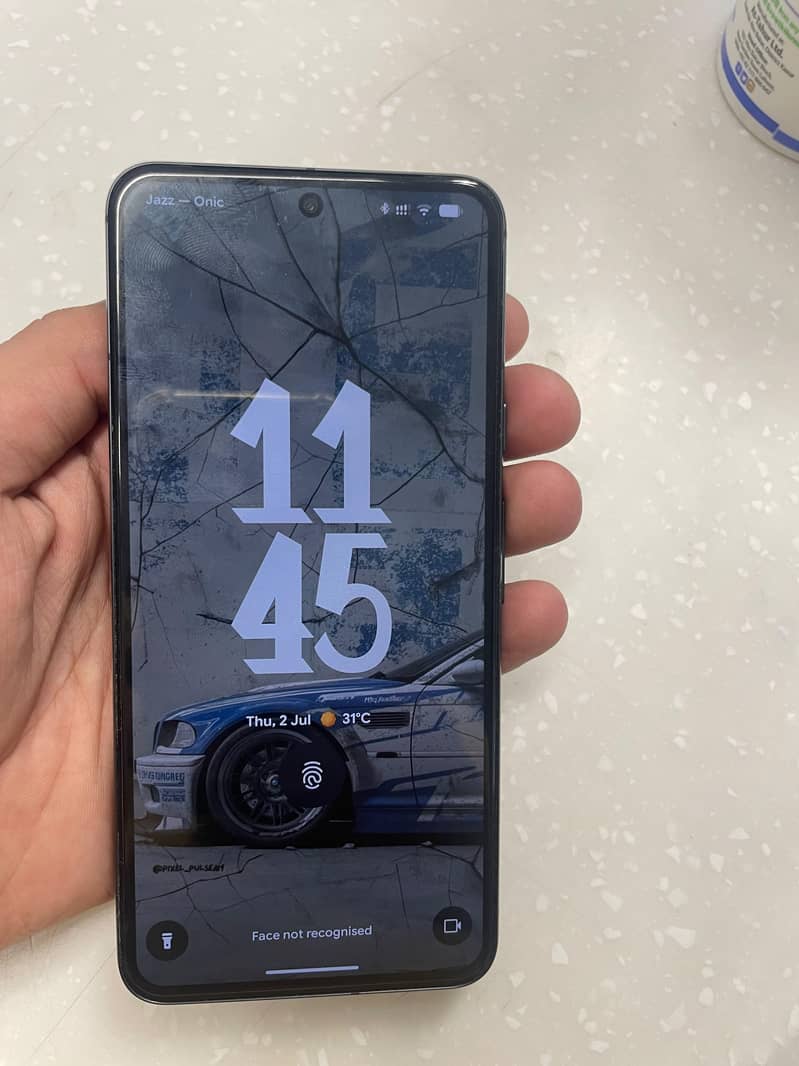 Google Pixel 8 5