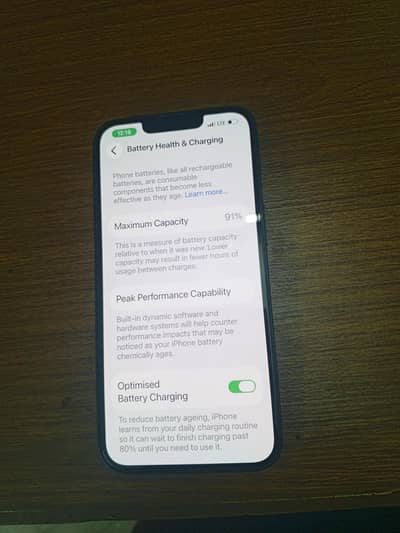 Apple iPhone 13