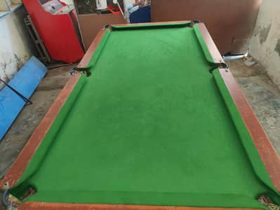 8 ball game