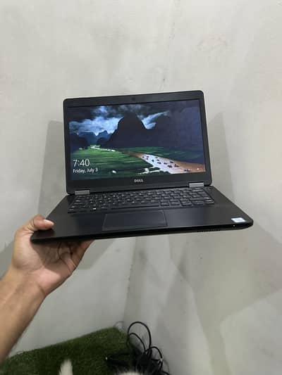 Laptop Dell latitude e5470 core i5 6th generation