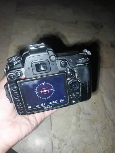 nikkon D7000  with 18-55 lence
