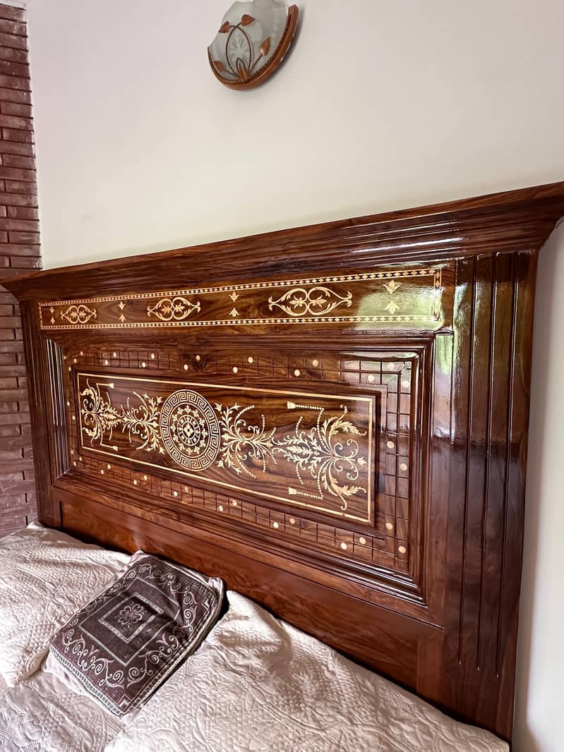 chinyoti solid wood beds 4