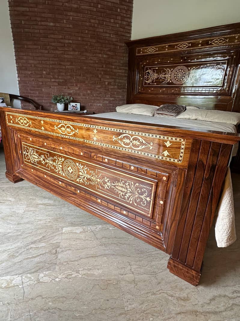 chinyoti solid wood beds 5
