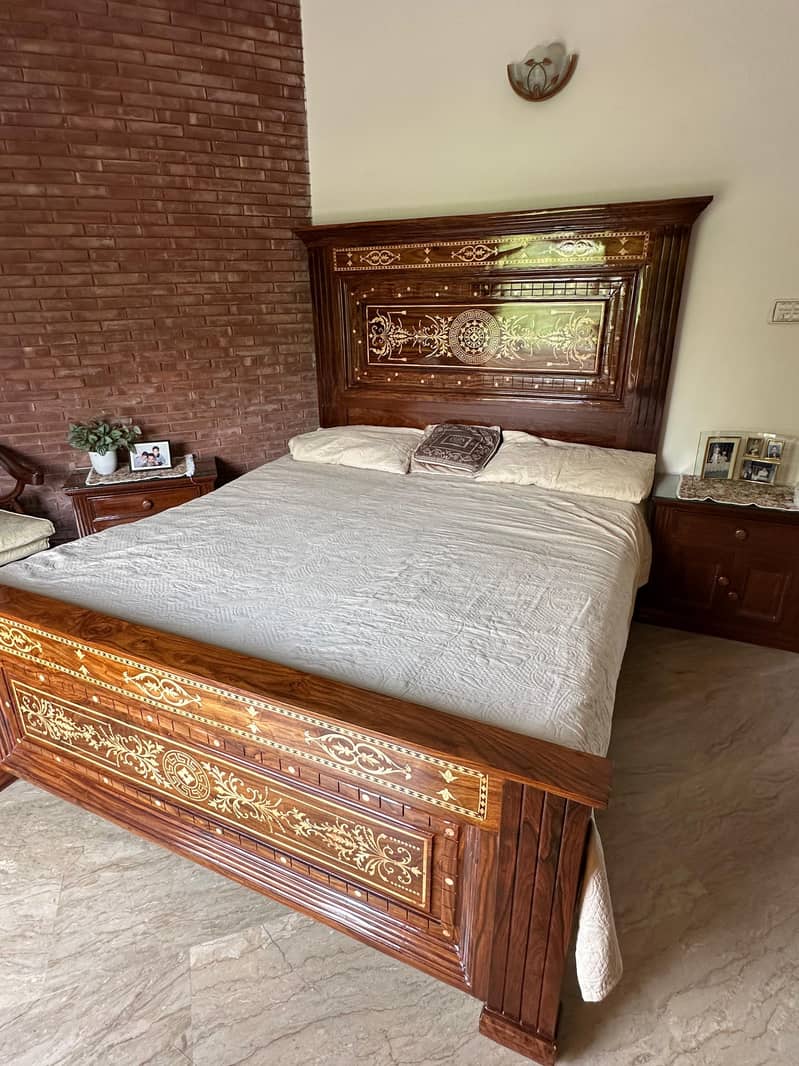 chinyoti solid wood beds 6