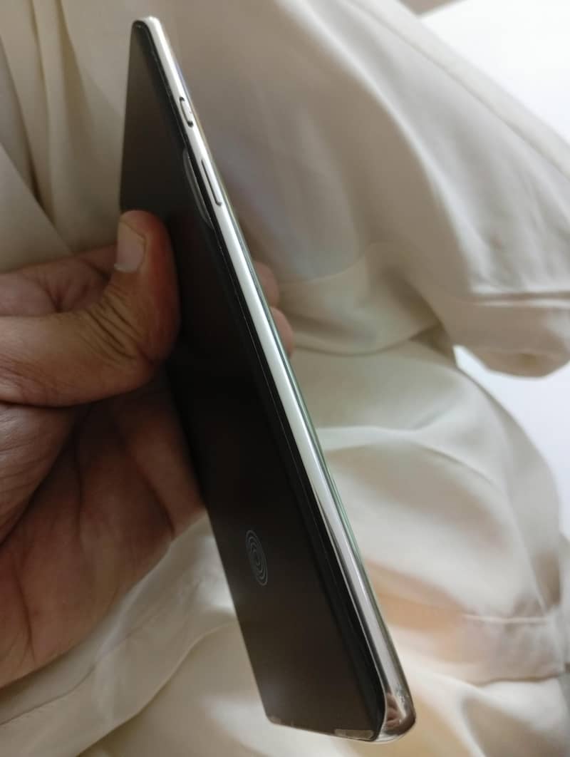 One Plus 8 5