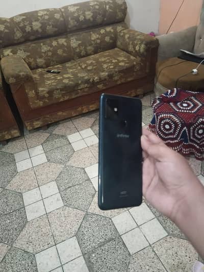 Infinix Hot 10