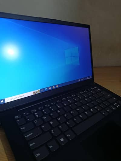 Lenovo v14 g3 core i5 12, 8 gb ram ddr4, 256 gb Nvme