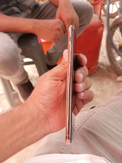 Iphone xs max 512gb pta approve