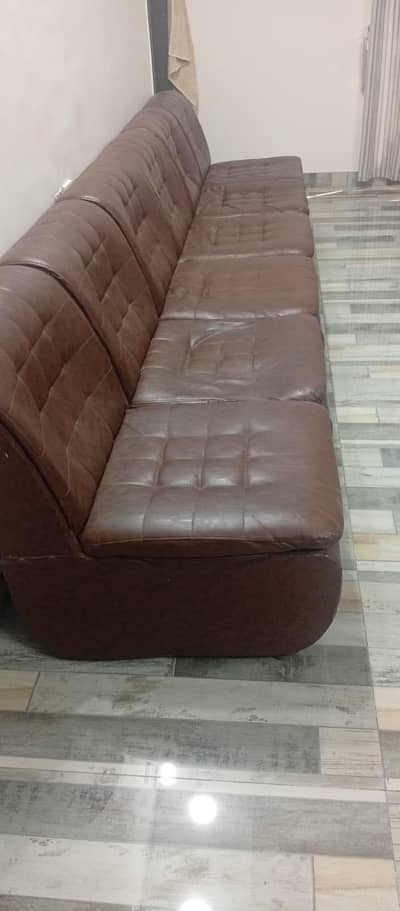 Six sofas with 8/10 condition
