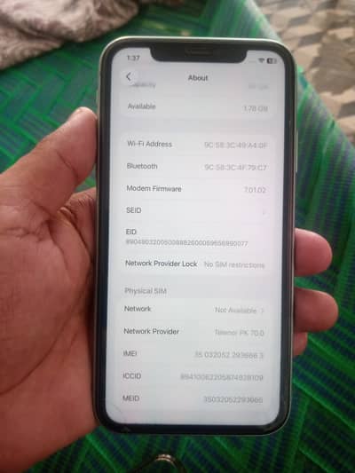 Apple iPhone 11