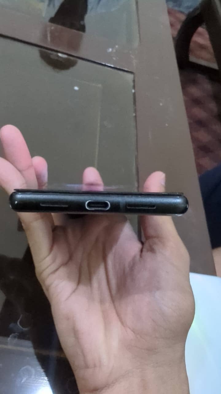 Google Pixel 6 4