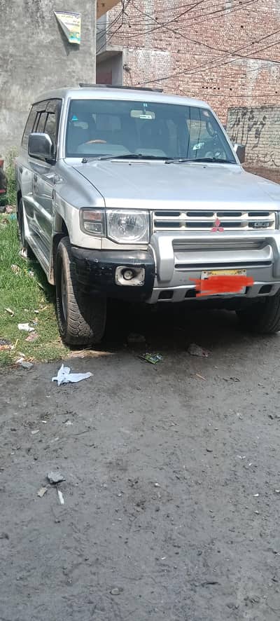 Mitsubishi Pajero 1995