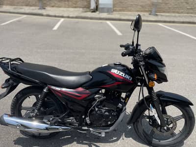 Suzuki GR 150 Black 2025 – Low Driven, Urgent Sale in Rawalpindi