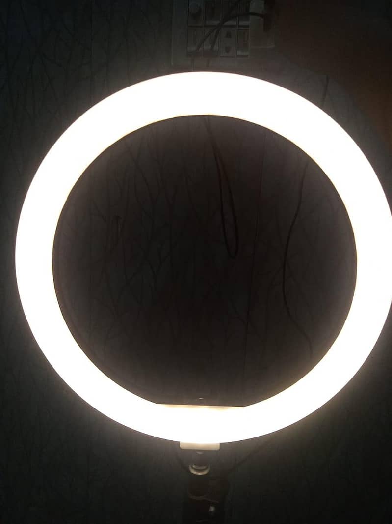 Ring light 0