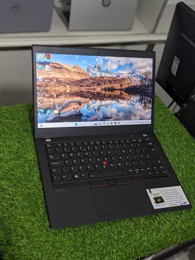 Lenovo X13 Ryzen 5 4650U = i5-i7 11th Gen 8GB 256SSD FHD