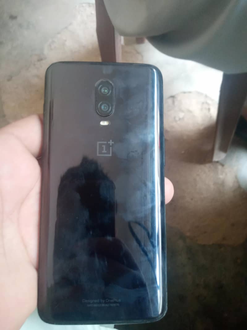 One Plus 6T 4