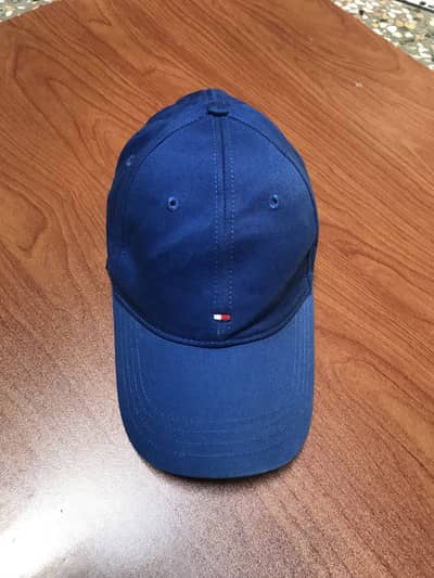 Tommy Hilfiger cap
