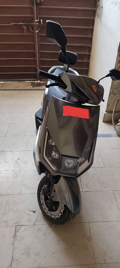 yadea T5L for sale