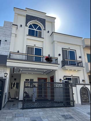8 marla brandnew house available for sale in G-14/4 Islamabad