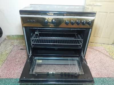 National 5 Burner Gas Cooking Range with Oven – Like New