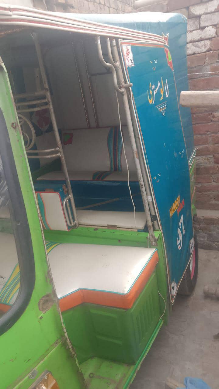 auto rickshaw 3